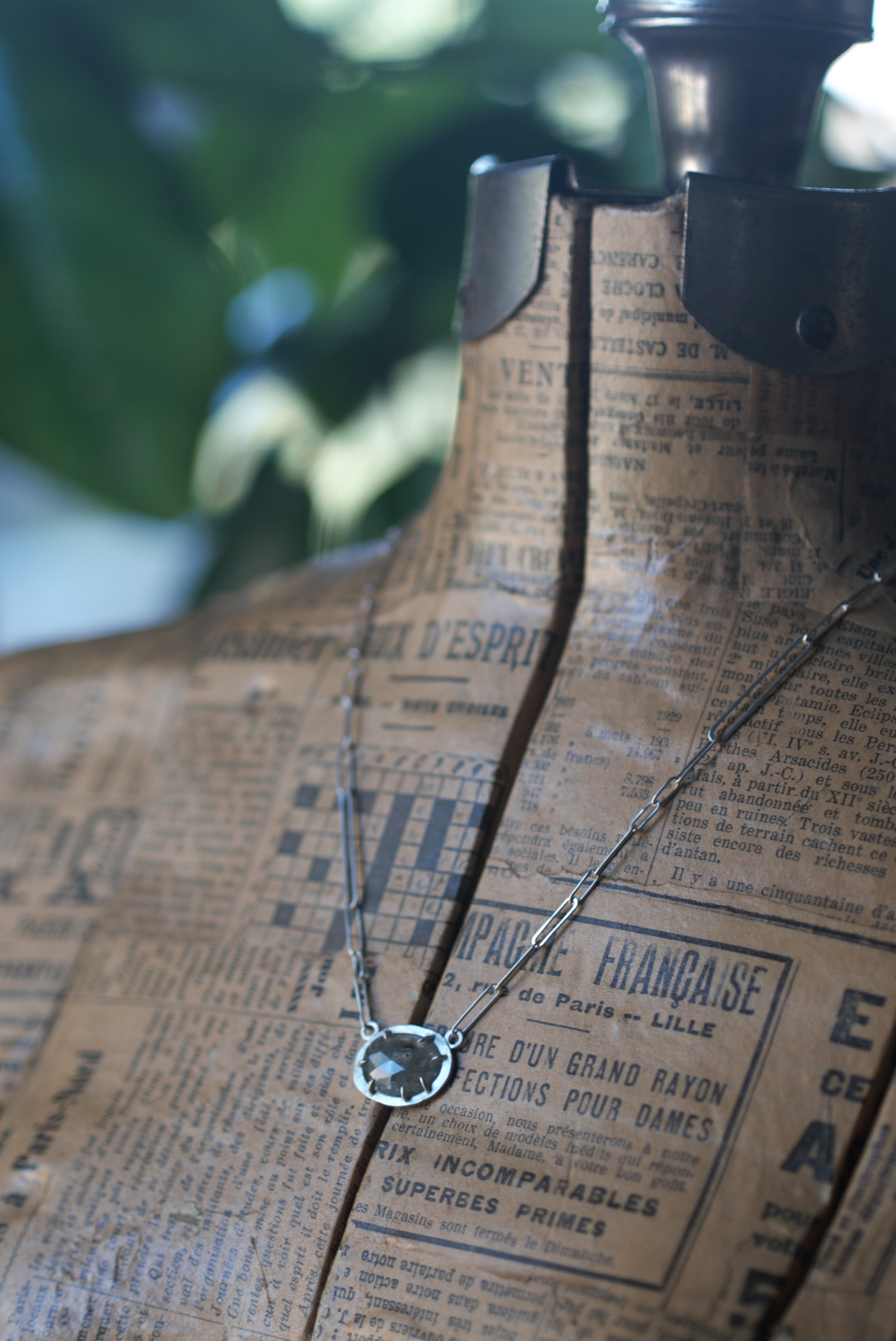 Round Sapphire Necklace