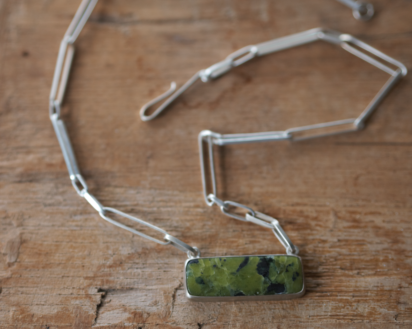 Funky Lizardite Set in Silver with Handmade Chain